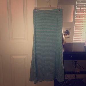 Lightly used medium long skirt